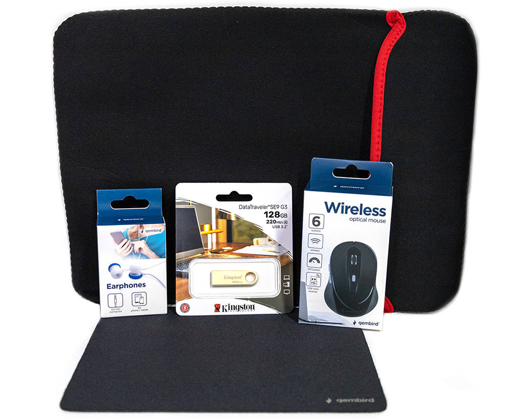 Computerzaak Laptop Accessoire Pakket Muis In Ear Hoofdtelefoon Sleeve Usb Mat Randapparatuur